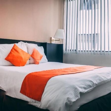 Aparthotel Walther Кито Екстериор снимка