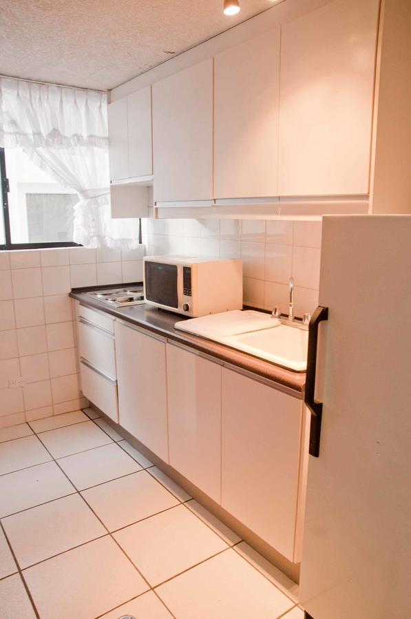 Aparthotel Walther Кито Екстериор снимка